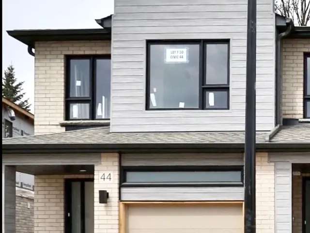 Townhouse For Rent in Kitchener, Ontario