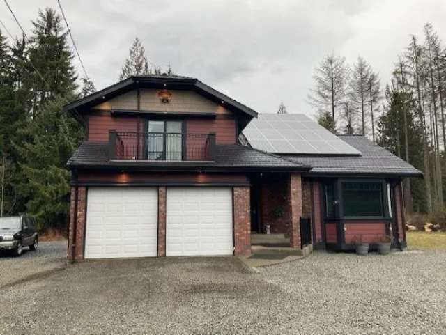 A $2,100,000.00 House with Acreage with 5 bedrooms in Mission BC, Mission