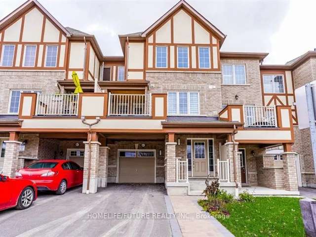 Townhouse For Rent in Pickering, Ontario