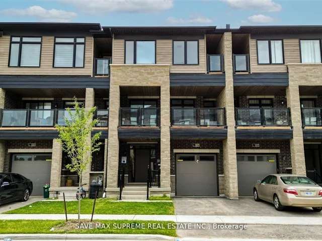 Townhouse For Sale in Milton, Ontario