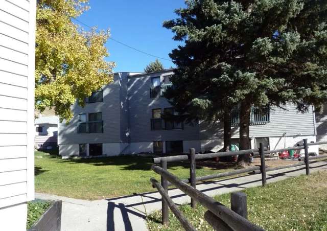 205 Ross Avenue -  in Cochrane