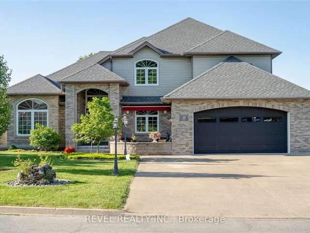 House For Sale in Port Colborne, Ontario