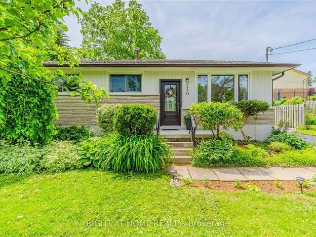 House For Sale in Woodstock, Ontario