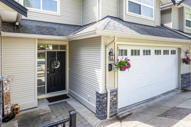 A $939,000.00 Townhouse with 3 bedrooms in Abbotsford East, Abbotsford