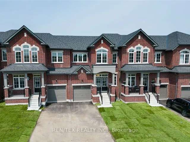 Townhouse For Sale in Innisfil, Ontario