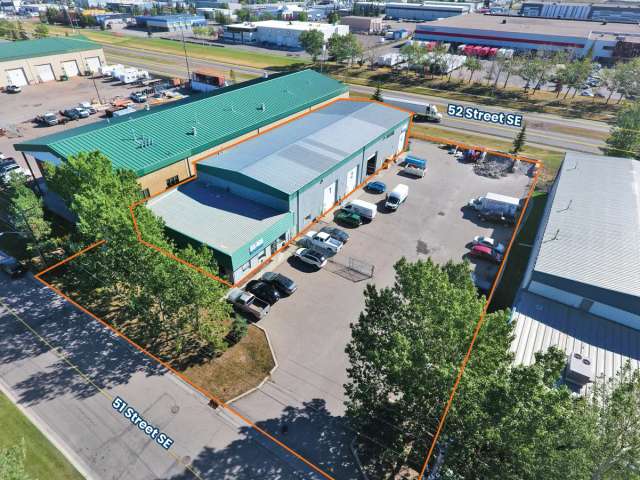 Industrial For Sale in Redcliff, Alberta