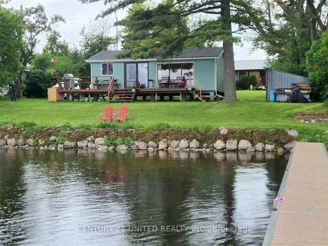 House For Sale in Pointe-Claire, Quebec