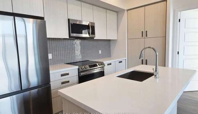 Condo For Sale in Innisfil, Ontario