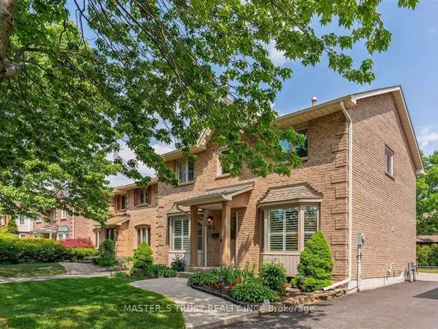 House For Rent in Oakville, Ontario