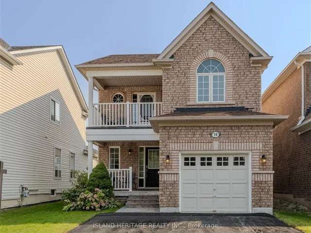 House For Sale in Whitby, Ontario