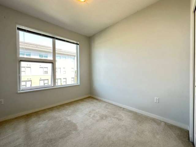 Apartment For Rent in Richmond, British Columbia