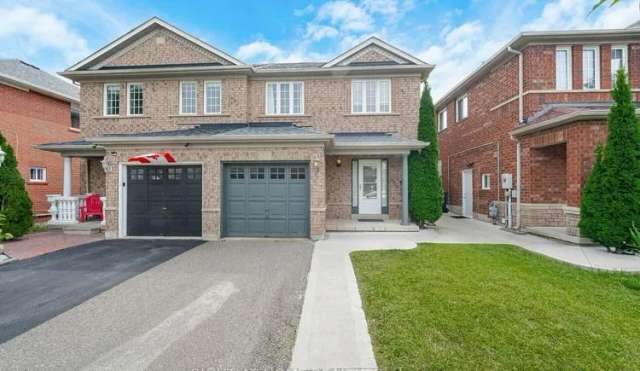 House For Sale in Brampton, Ontario