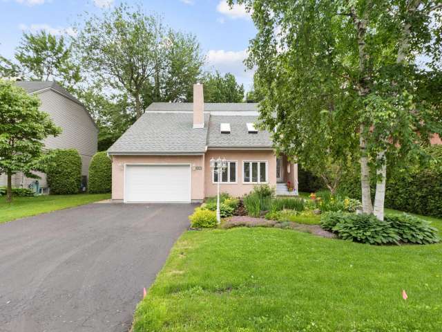 Bungalow For Sale in Quebec, Quebec