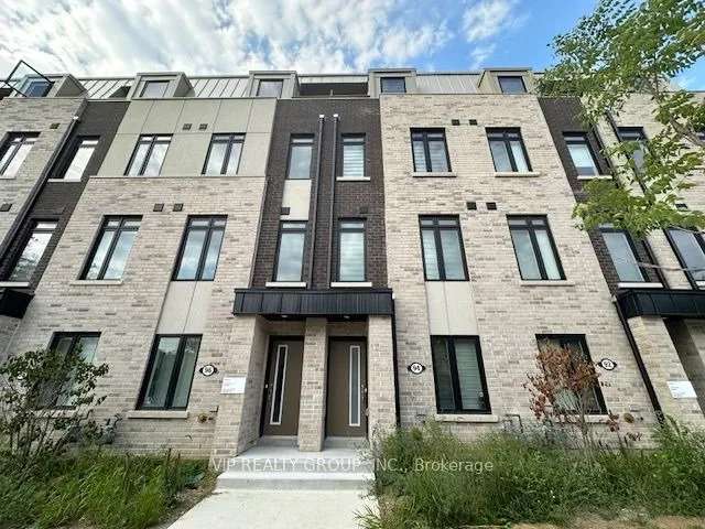 Townhouse For Rent in Toronto, Ontario