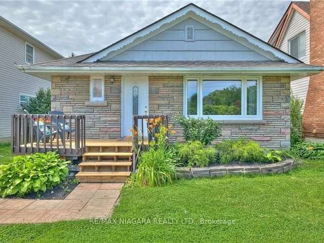 House For Sale in St. Catharines, Ontario