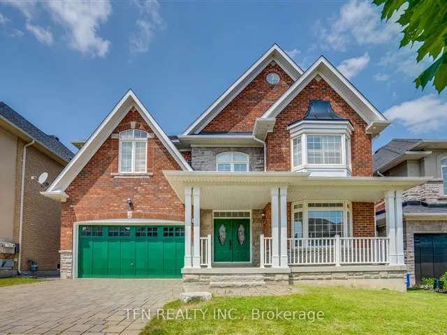 House For Sale in Aurora, Ontario