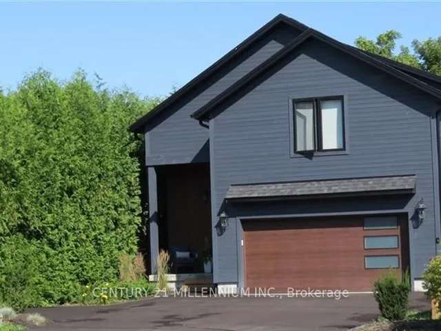 House For Sale in Collingwood, Ontario