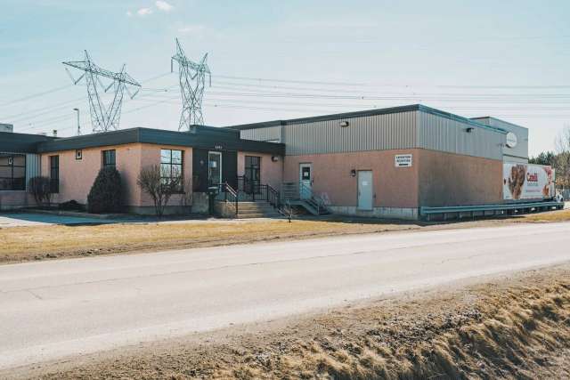 Industrial For Sale in Terrebonne, Quebec