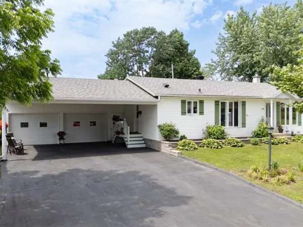 Bungalow for sale (Centre-du-Québec) #QO564