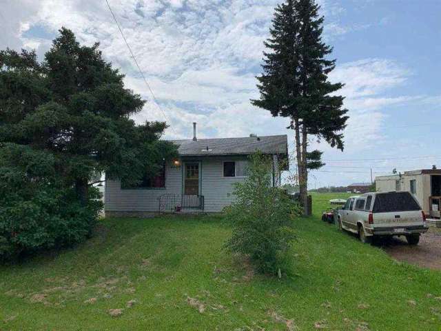 House For Sale in Fort Saskatchewan, Alberta