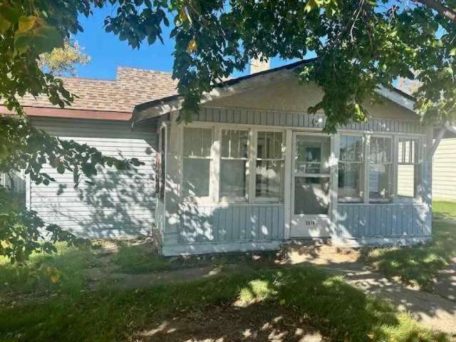 House For Sale in City of Lloydminster, Alberta