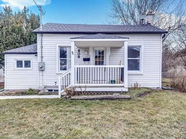 House For Rent in Whitby, Ontario