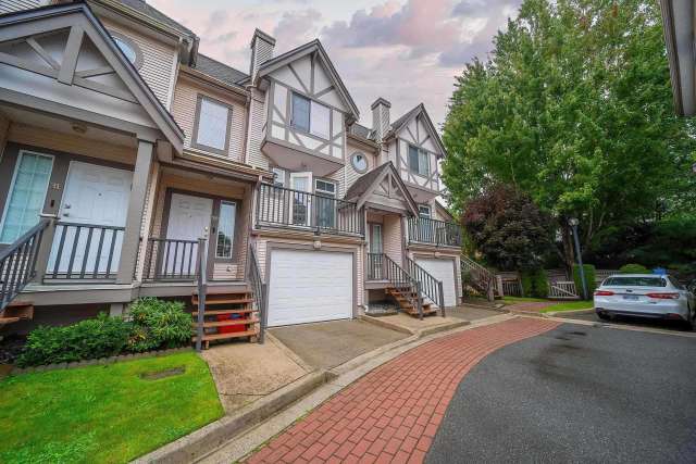 A $829,900.00 Townhouse with 3 bedrooms in Hamilton RI, Richmond