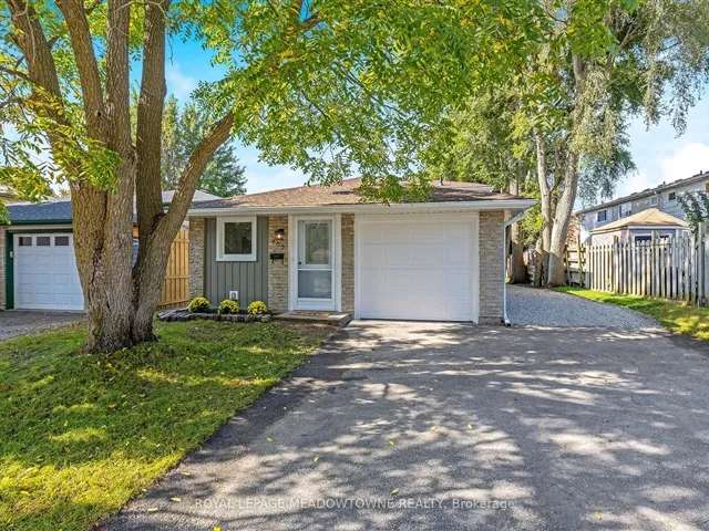 House For Sale in Cambridge, Ontario