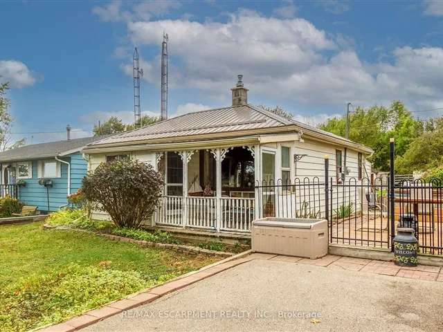 House For Sale in St. Catharines, Ontario