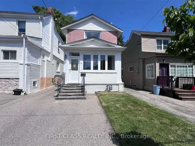 House For Sale in Toronto, Ontario