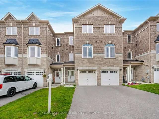 Townhouse For Sale in Essa, Ontario