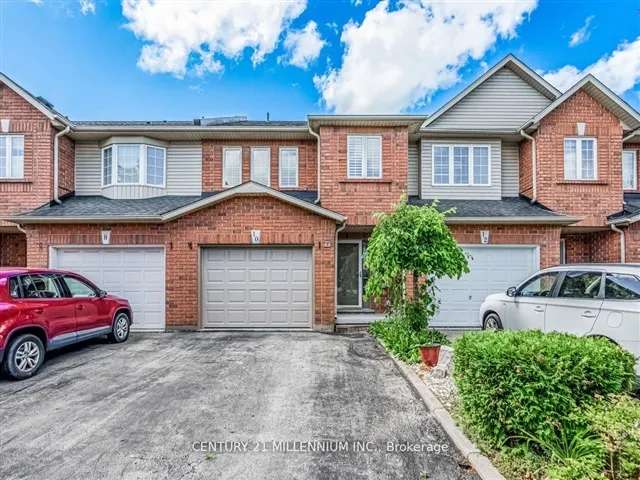 Townhouse For Rent in Hamilton, Ontario