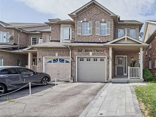 Townhouse For Rent in Ajax, Ontario