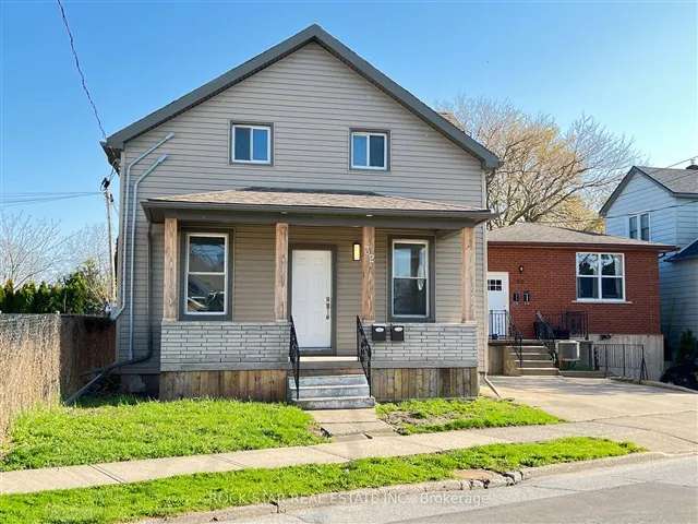 House For Sale in St. Catharines, Ontario