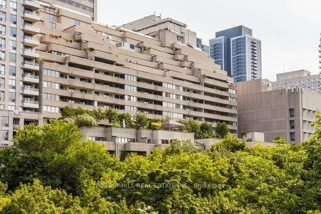 Condo For Sale in Toronto, Ontario