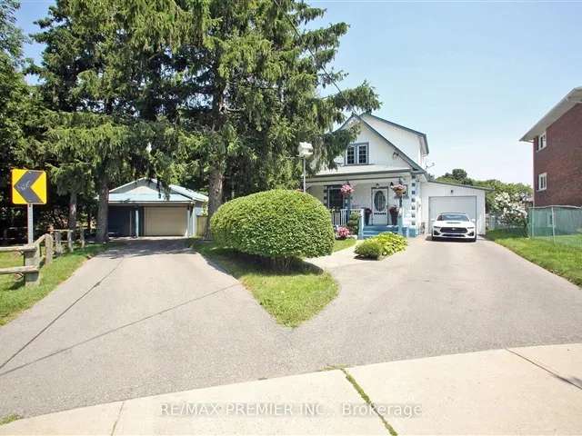 House For Sale in Oshawa, Ontario