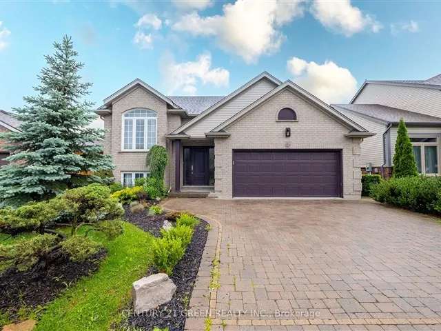 House For Sale in Niagara Falls, Ontario