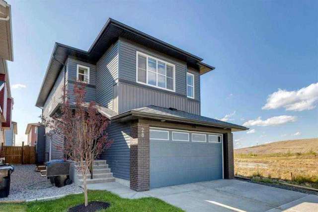 House For Sale in Calgary, Alberta