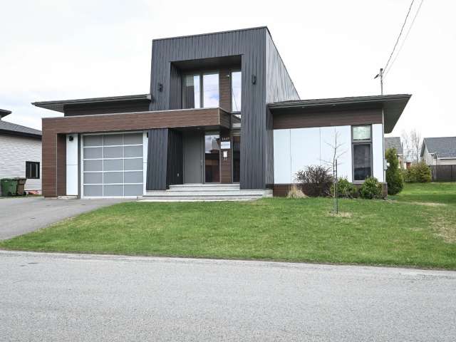 Bungalow For Sale in Victoriaville, Quebec