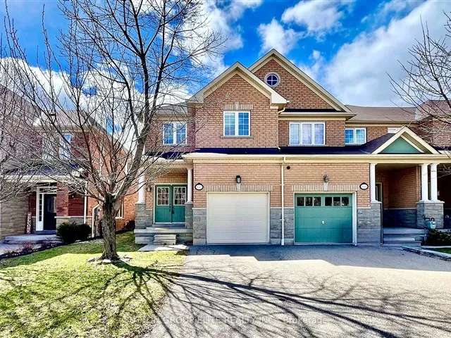 Townhouse For Rent in Mississauga, Ontario