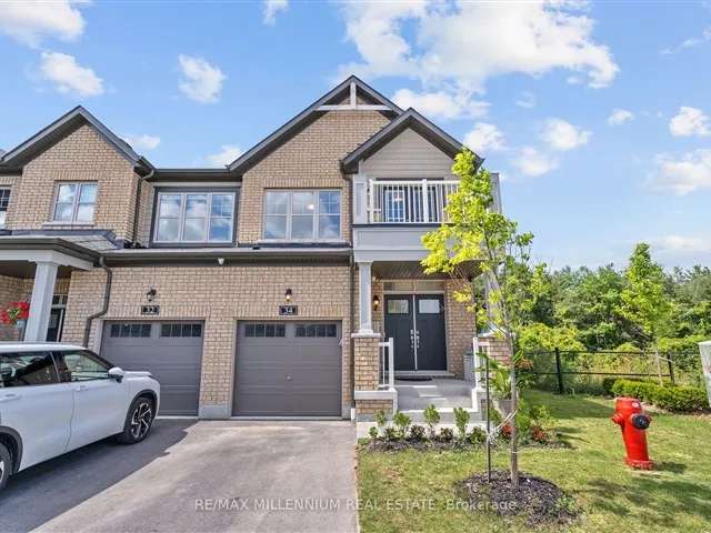 Townhouse For Sale in Whitby, Ontario