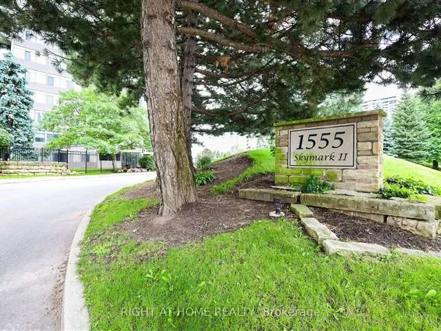 Condo For Sale in Toronto, Ontario