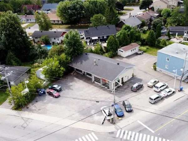 Commercial building/Office for sale (Quebec North Shore) #QL090