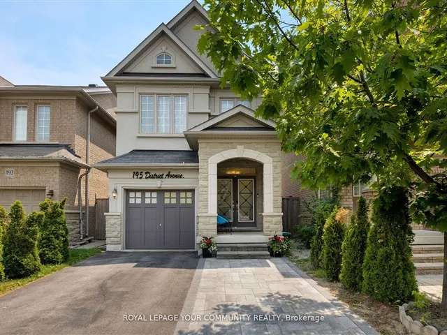 House For Sale in Vaughan, Ontario