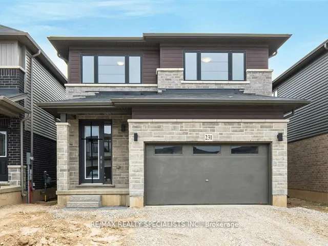 House For Sale in Brantford, Ontario