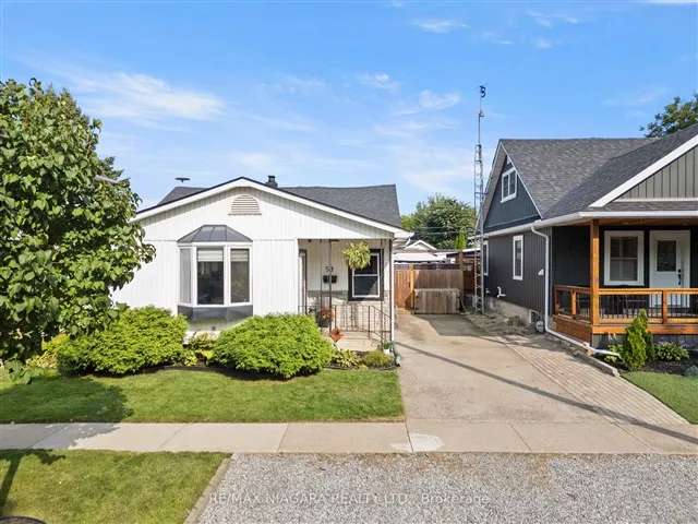 House For Sale in St. Catharines, Ontario