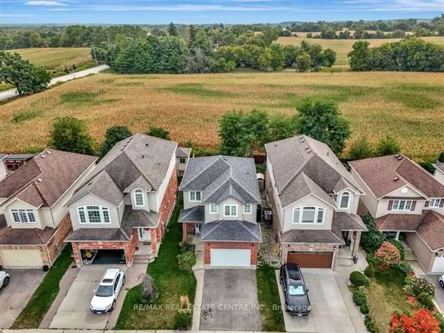 House For Sale in Cambridge, Ontario