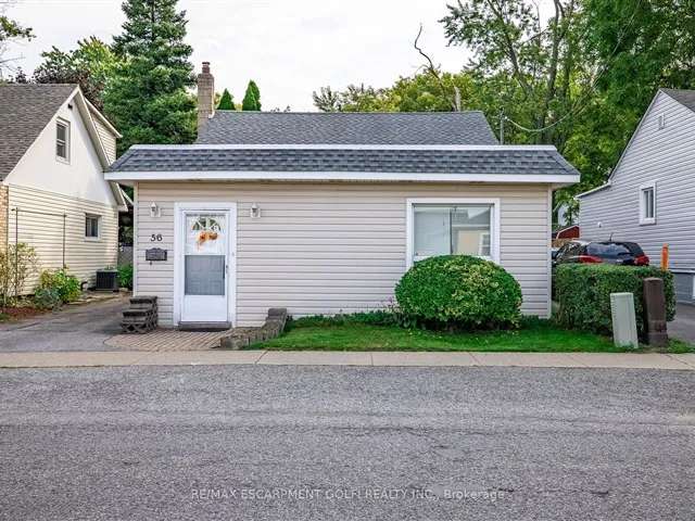 House For Sale in St. Catharines, Ontario