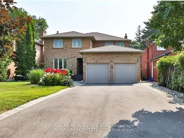 House For Sale in Richmond Hill, Ontario