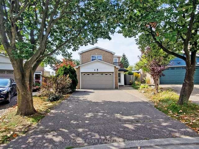 House For Sale in Brampton, Ontario